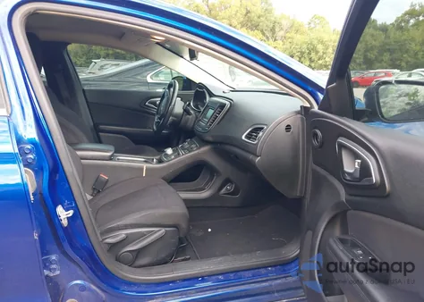 2015 Chrysler 200 Limited из США, поврежденный, VIN 1C3CCCABXFN657944